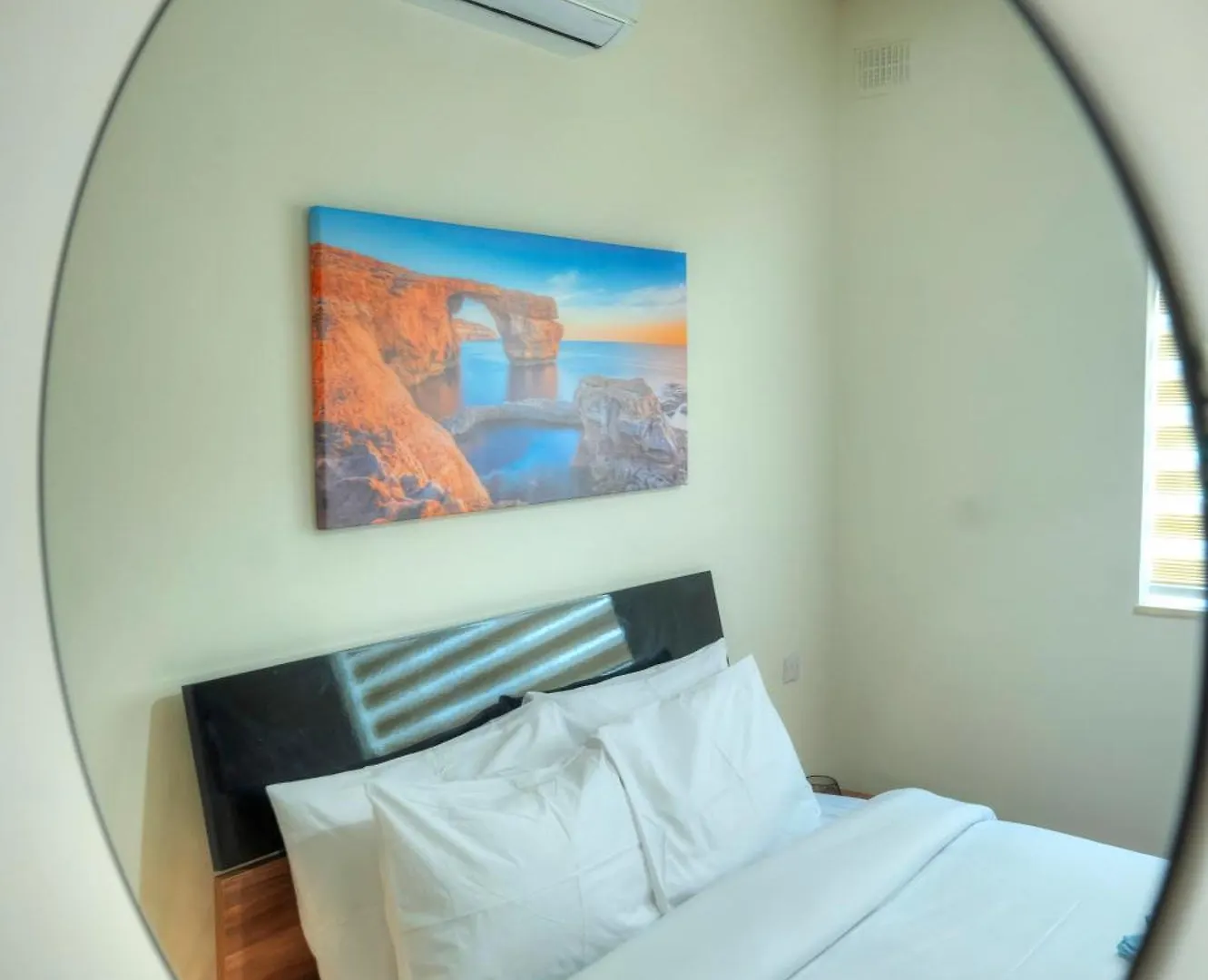 Apartment Spacious & Elegant 2 Bedrooms, 2 Bathrooms Dbor1-1 Gwardamanga